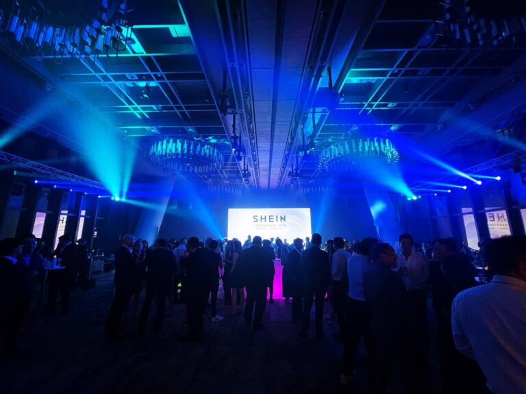 The Ultimate Checklist for Planning a Corporate Event: Stage, Audio, & Lighting Rental &ndash; Singapore
